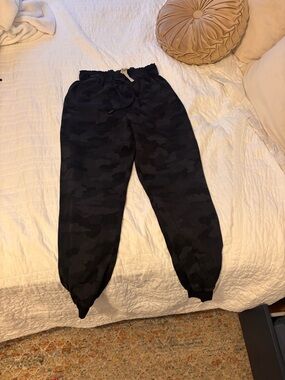 lululemon athletica Black Camo Jogger Pants